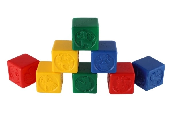 Construction créative avec des blocs colorés