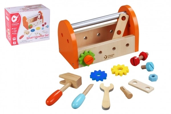 Ensemble de petit menuisier avec outils en bois