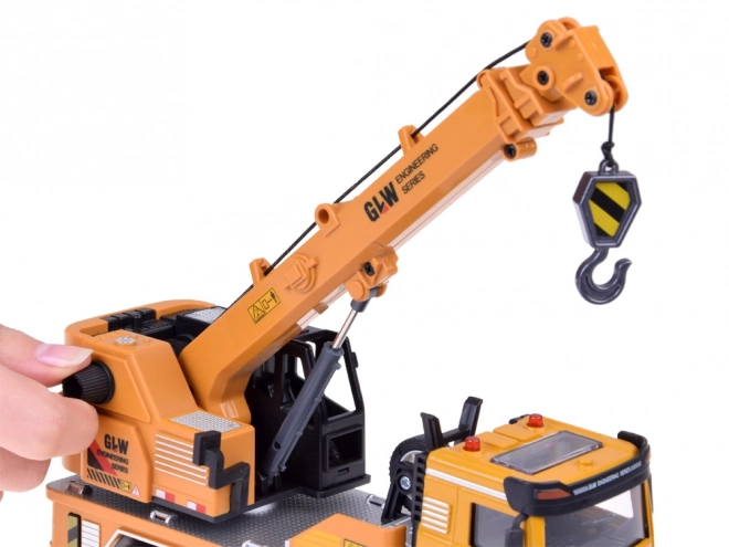 Auto avec grue avec son et lumière
