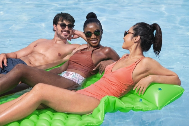 Matelas gonflable trois places Bestway