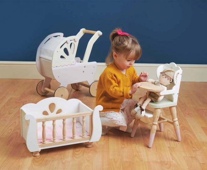Chaise haute en bois pour poupées Le Toy Van