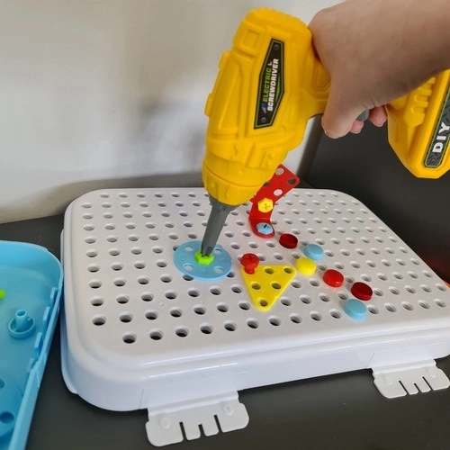 Mosaïque créative avec tournevis Kruzzel