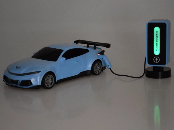 Voiture et station de recharge avec éclairage coloré