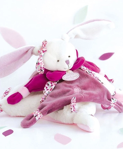 Coffret cadeau Doudou avec lapin en peluche rose