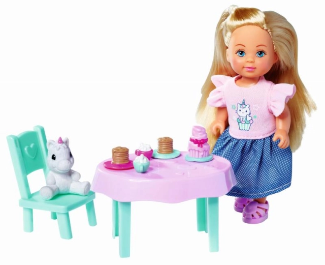 Goûter avec petits gâteaux