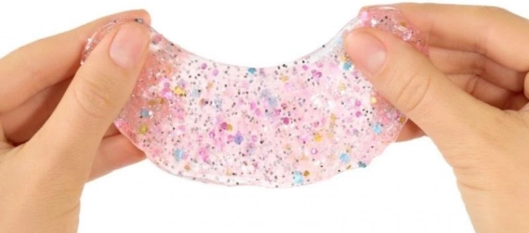 Slime pailleté pour un jeu sensoriel