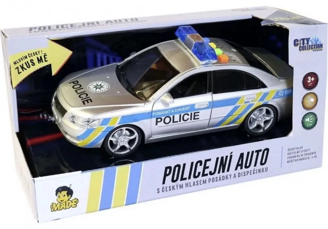 Voiture de police avec voix tchèque