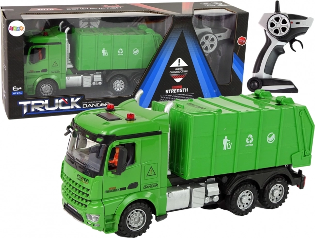 Camion-benne télécommandé 2,4 GHz avec lumières et sons, vert