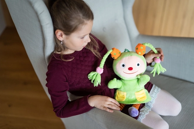 Fanynka Kouzelná école maternelle peluche assise 30cm 0m+