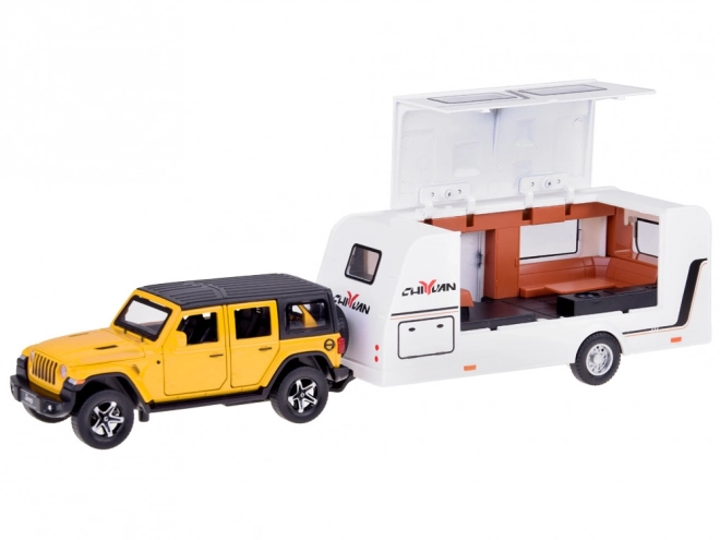Voiture tout-terrain et caravane pour les vacances