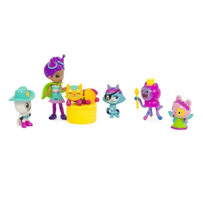 Coffret cadeau de figurines de collection Le chalet magique de Gábina – Célébration