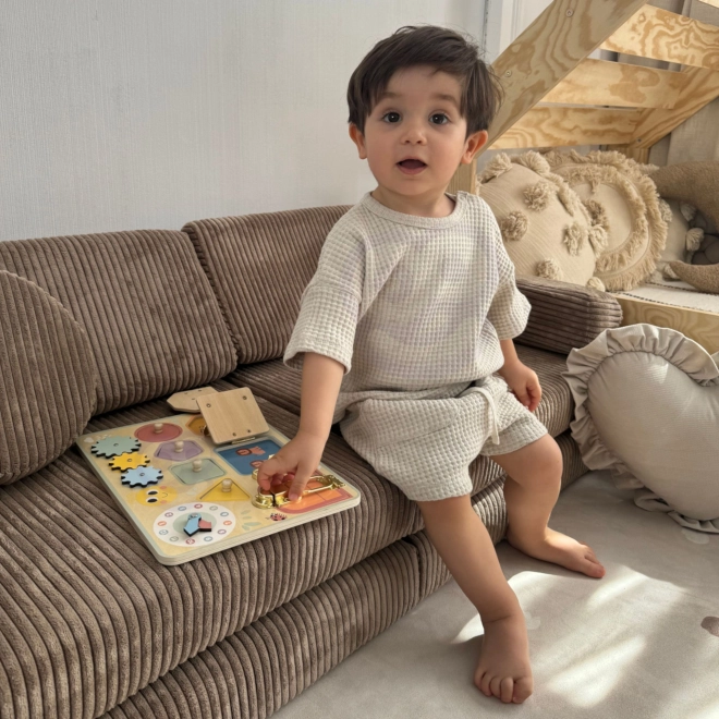 Tableau de manipulation en bois Tooky Toy