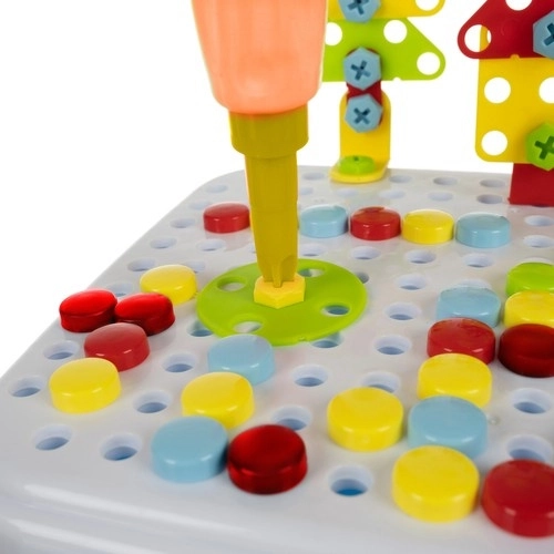 Mosaïque créative avec tournevis Kruzzel