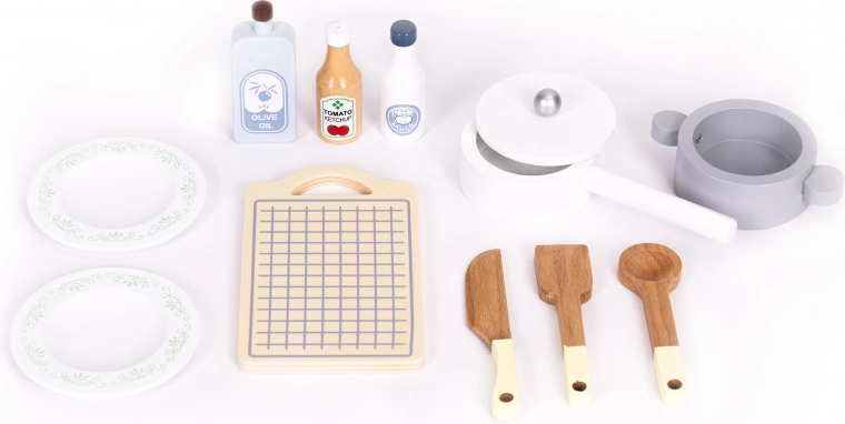 12 accessoires en bois inclus