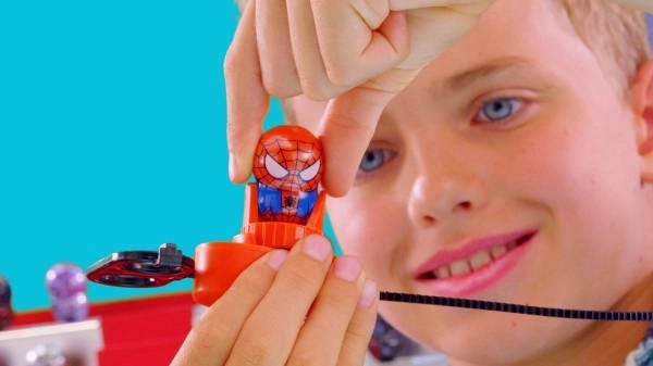 Personnages magnétiques Wooblies avec turbo lanceur - 4 cm