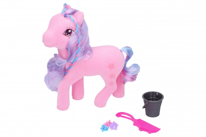 Poney avec crinière à tresser