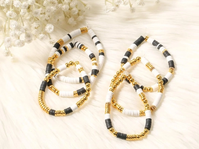 Ensemble de perles pour créer un bracelet d'amitié en or, noir et blanc