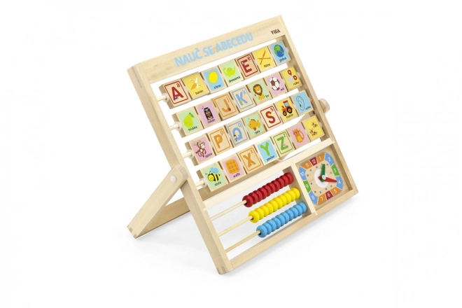 Alphabet et horloge en bois en langue tchèque