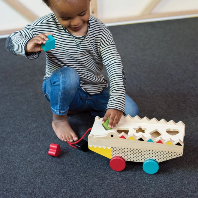 Apprendre en jouant : encastrement de formes