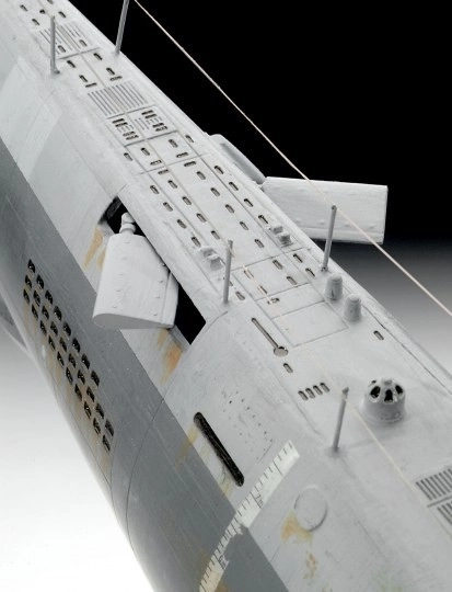 Maquette plastique sous-marin allemand TYPE XXI 1/144