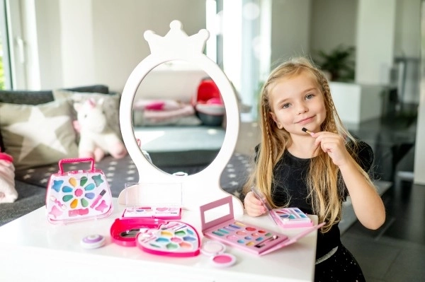 Ensemble de maquillage pour enfants beauted palette avec miroir à fermeture magnétique 11x14,5x1cm sous cellophane