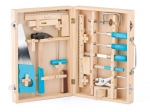 Petit bricoleur – coffret d’outils en bois dans une mallette