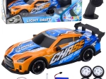 Voiture RC de sport avec carrosserie rétroéclairée et mode drift – orange