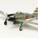 Maquette en plastique de l’avion MITSUBISHI A6M3 ZERO (HAMP) – kit de construction