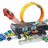 Tracteur routier avec piste lanceuse et 3 petites voitures