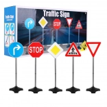 Set de 5 panneaux de signalisation sur pied pour petits conducteurs 3+