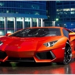 Mosaïque de diamants – voiture rouge