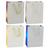 Sac cadeau en papier avec petits cœurs brillants 23 x 18 x 10,5 cm