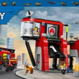LEGO City caserne de pompiers avec camion de pompiers
