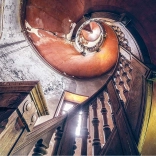 Lieux perdus : escalier en colimaçon – puzzle 1000 pièces RAVENSBURGER