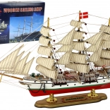 Modèle de voilier DANMARK de collection en bois sur socle