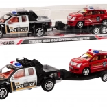 Pick-up de police avec remorque de dépannage et 4x4 tout-terrain