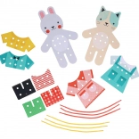 Enfilage de vêtements avec motif de chat et de lapin