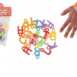 Perles en plastique en forme de cœurs et de lettres avec cordon