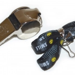 Sifflet métallique pour enfants