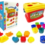 Seau éducatif avec gobelets, pyramide et petits bateaux