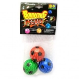 Ensemble de balles rebondissantes de football