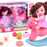 Poupée en robe rose à pois avec cheval à bascule et accessoires