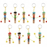 Porte-clés en bois bonhomme avec sifflet 8 cm, assortiment de modèles