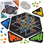 Jeu stratégique Échecs en chaîne – occupe les triangles