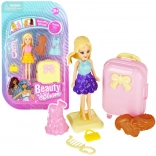 Poupée avec accessoires