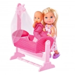 Poupée Evi Love avec bébé et berceau