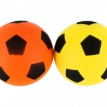 ballon de football en mousse 21 cm dans un filet, 2 couleurs