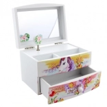 Boîte à bijoux avec licorne musicale