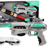 ensemble cosmique avec sabre lumineux, pistolet et lunettes de protection